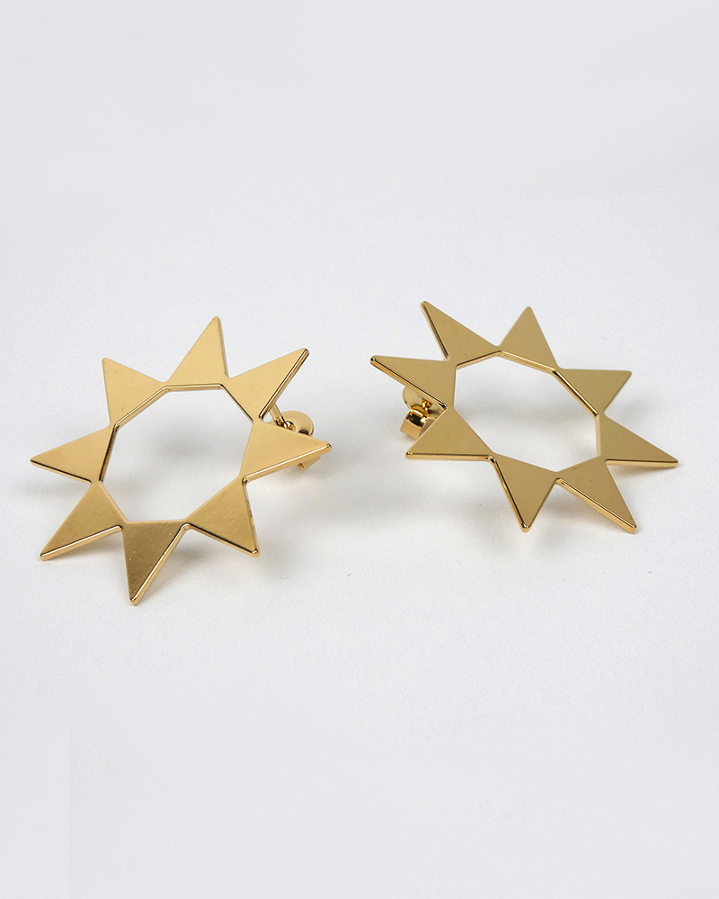 Puces d'oreilles en forme d'étoiles en laiton et or